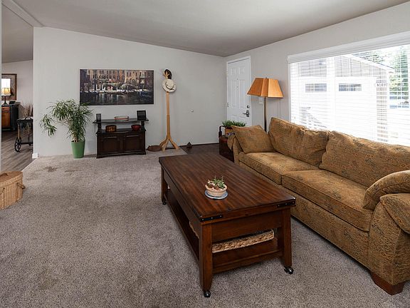 2nd image of 61097 Geary Dr