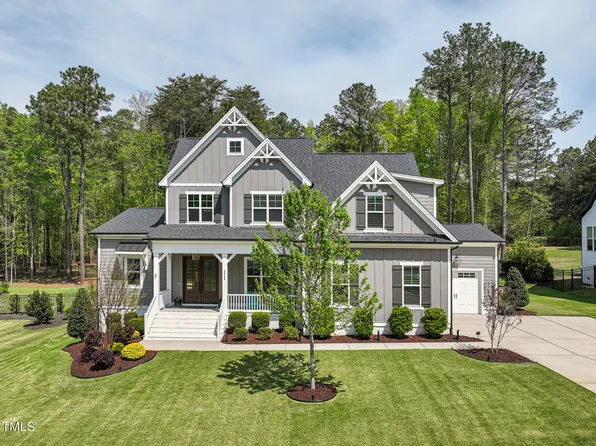 3545 Donlin Dr, Wake Forest, NC 27587