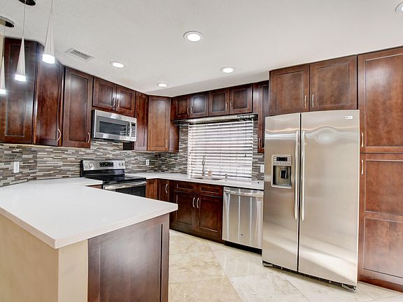 4th image of 3390 Deer Creek Alba Way