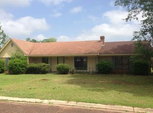 80 Leila Ln, Columbus, MS 39702