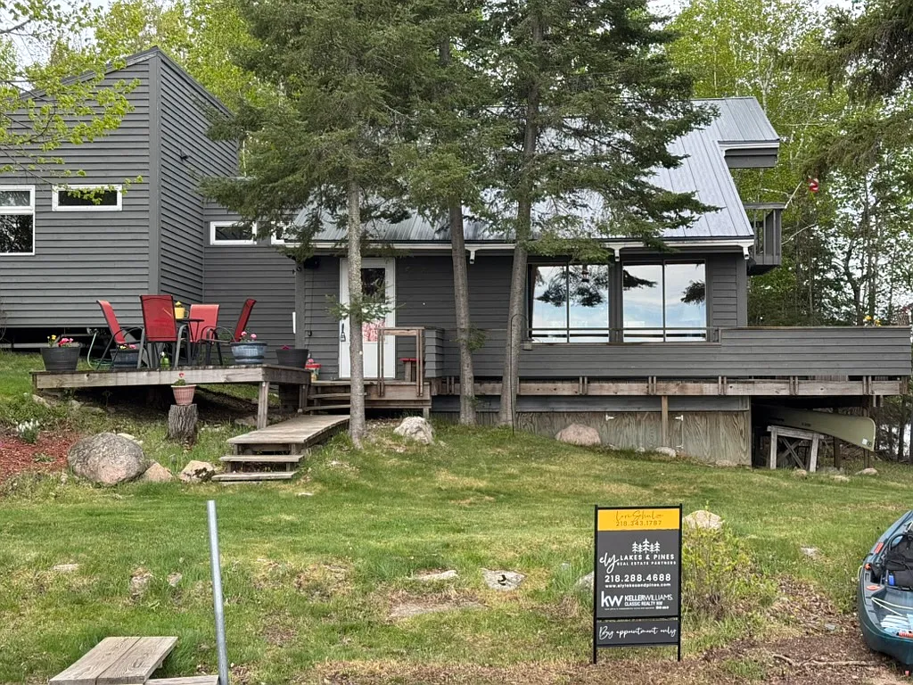 611 Circle Dr — Photo 2