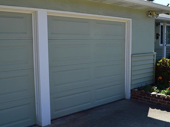 5th image of 3732 Sonoma Avenue E