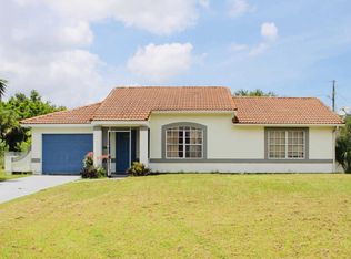 1009 SW Aswan Ave, Port Saint Lucie, FL 34953