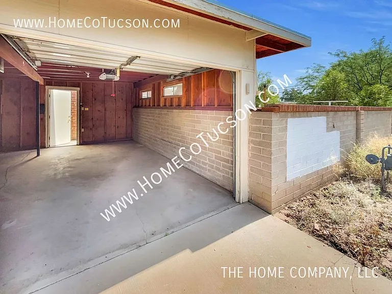 3238 E Hawthorne St — Photo 30