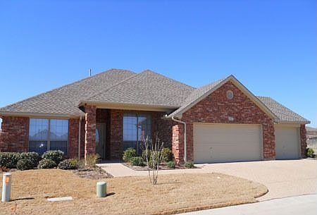 1st image of 1131 Cresthaven Dr