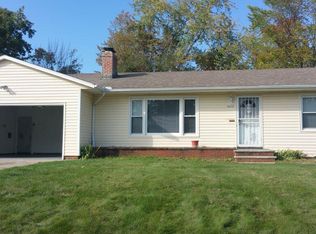 20745 Alameda Pkwy, Highland Hills, OH 44128