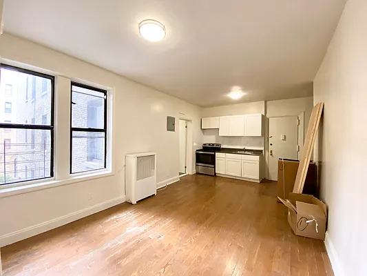 Rented by Bruma Realty LLC | media 1