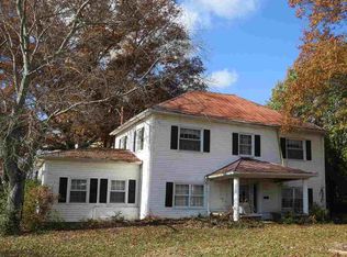 1321 Hillview Dr, Milton, WV 25541