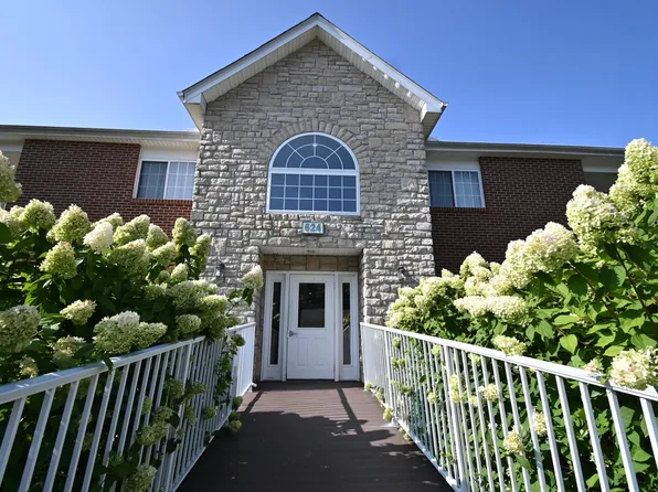 624 Friars Ln APT 12, Florence, KY 41042