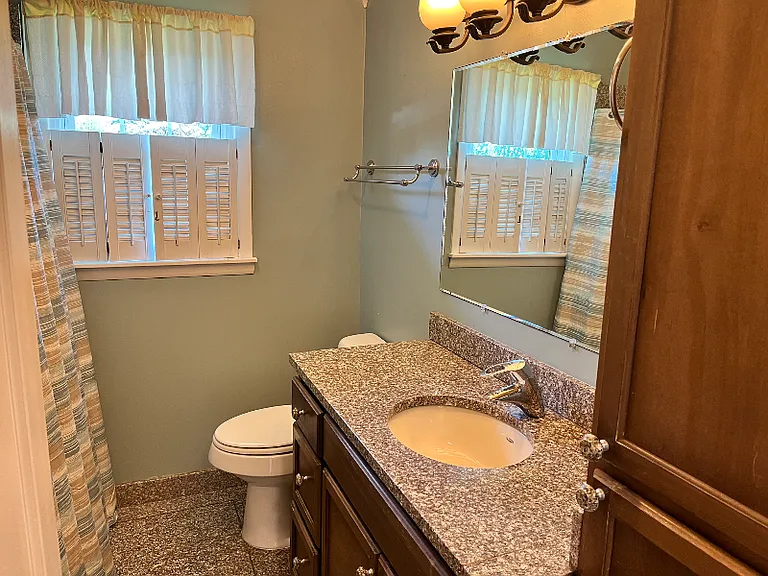 502 N Gilmer Park #2 — Photo 10