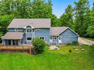 8325 Lincoln Dr, Chesterland, OH 44026