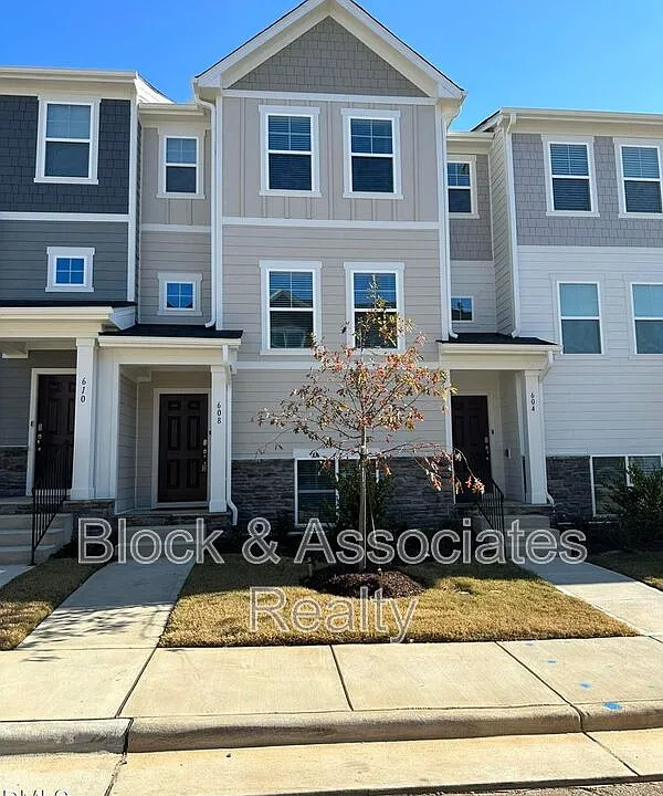 608 Gimari Dr