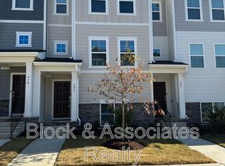 608 Gimari Dr, Wake Forest, NC 27587