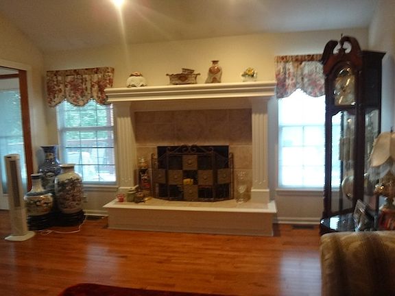 5th image of 19501 E 8th Street Ct S