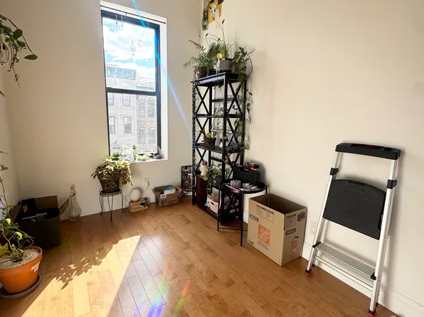 703 Mac Donough Street image 13 of 16