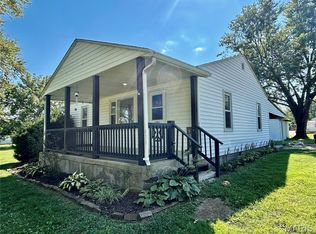 1351 Mulberry St, Bismarck, MO 63624