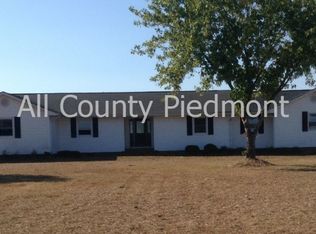 1107 Hamiltons Cross Rd, Marshville, NC 28103