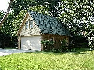 Detached Garage