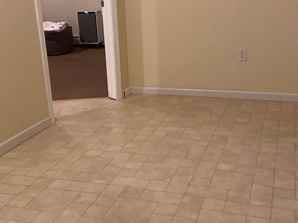 1st image of 9806 163rd Ave