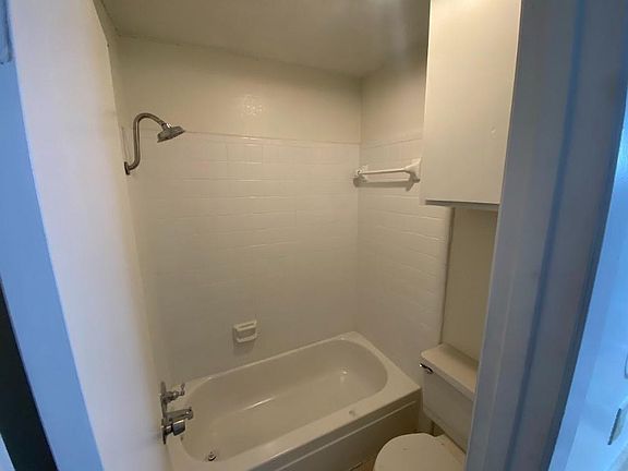 4th image of 4936 Diaz Ave Unit 5