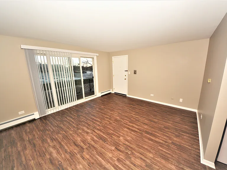9422 S 78th Ct #2 — Photo 8