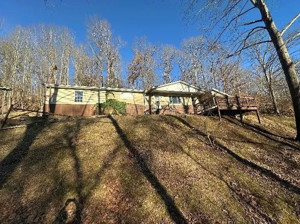 1294 Goodwill Rd, Huntington, WV 25704