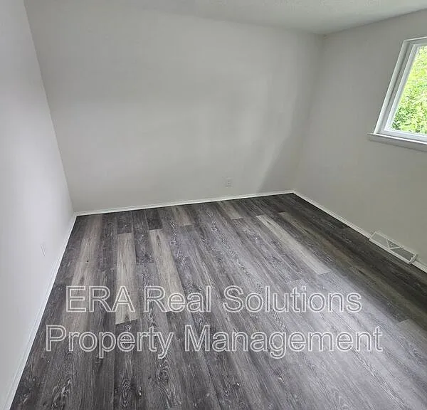 2564 Maybury Rd — Photo 20