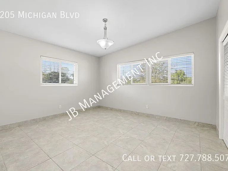 1205 Michigan Blvd — Photo 20
