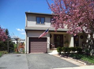 47 Elm Ter, Flemington, NJ 08822