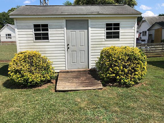 Large Storage Shed with electricity