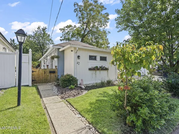 42 East Avenue, Atlantic Highlands, NJ 07716