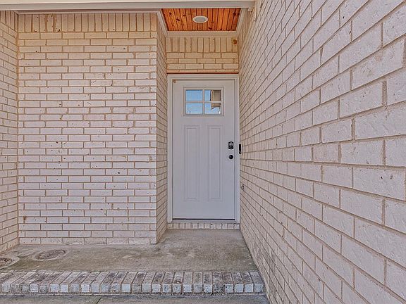 4th image of 109 Redwood Dr