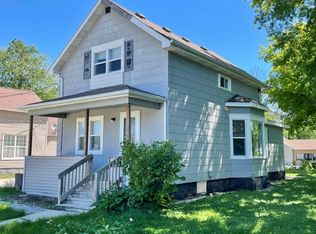 522 Maple St, Neenah, WI 54956
