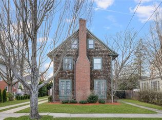 196 Butler Ave, Providence, RI 02906