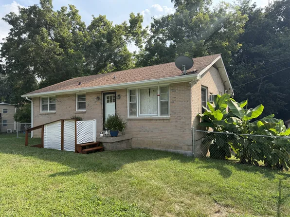 124 Joyce Ln, Ashland City, TN 37015