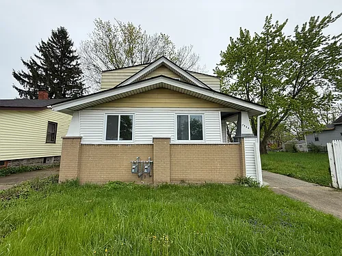 7568 Hudson Ave #2 Photo 1