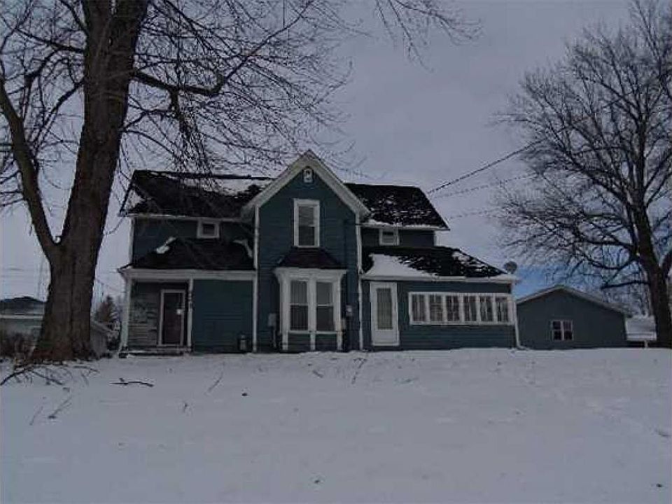 1st image of 421 College Ave