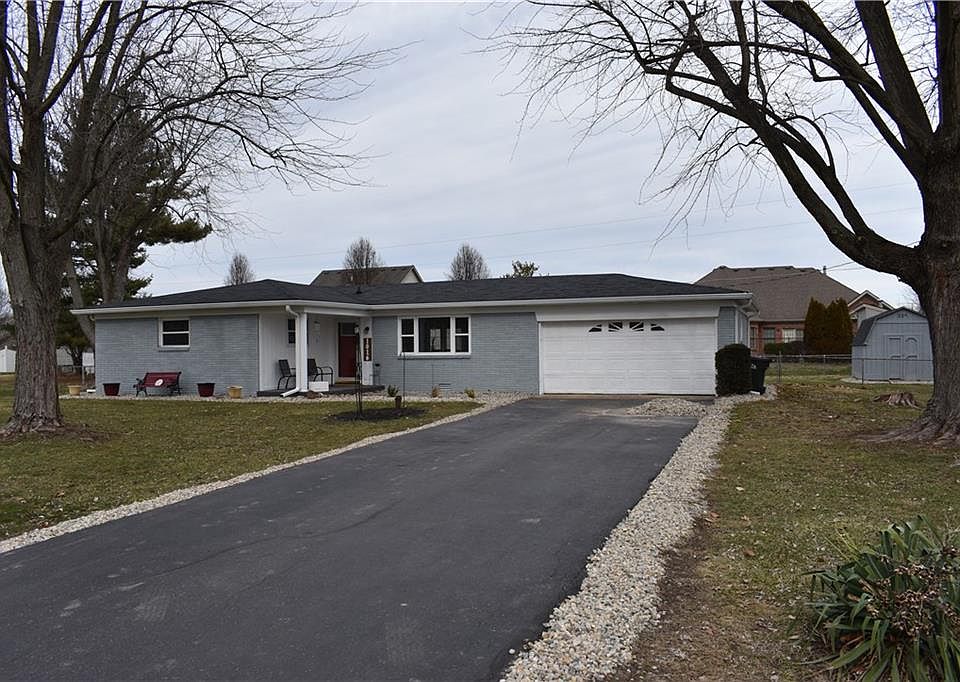 1st image of 1016 W Highland Dr