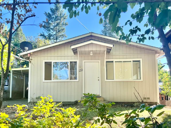 250 E Oak St, Jacksonville, OR 97530