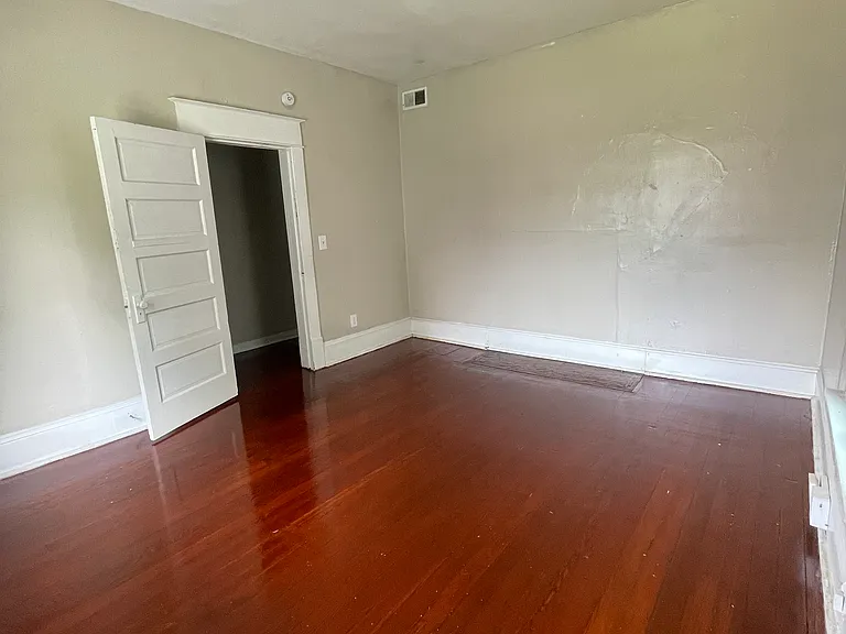 623 Elm Ave SW #A — Photo 10