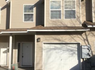 2002 SW Canyon Dr #18, Redmond, OR 97756