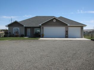 221 Pomona Heights Rd, Yakima, WA 98901