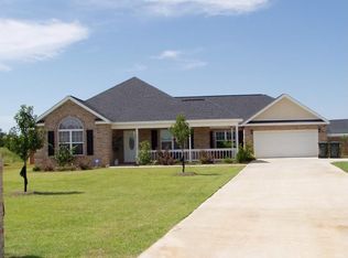 206 Elizabeth Dr, Byron, GA 31008