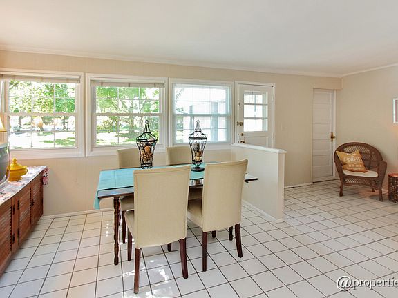 Living Room / Dining Room