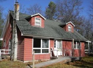 5859 Dagon Rd, Johannesburg, MI 49751