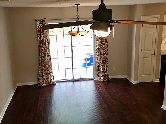 4th image of 276 Cottonwood Creek Cir
