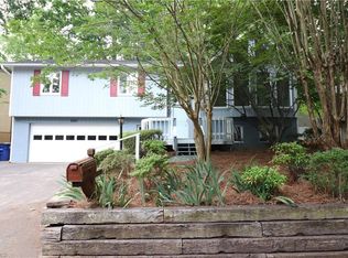 2661 Merry Oaks Trl, Winston Salem, NC 27103