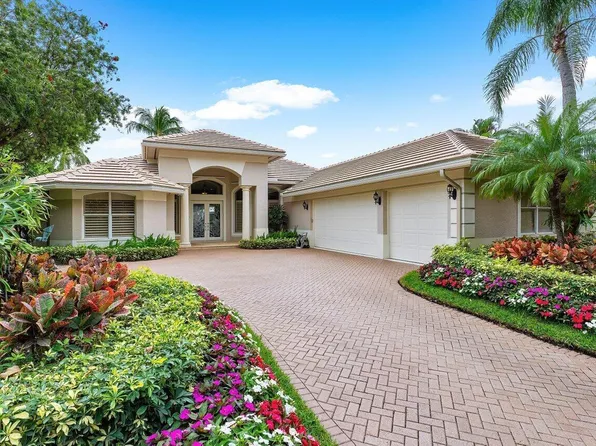 3 Bermuda Lake Dr, Palm Beach Gardens, FL 33418