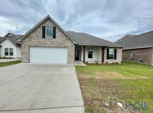 159 Oriole St, Houma, LA 70364