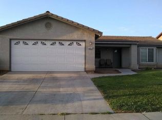 1752 Pierce Ln, Madera, CA